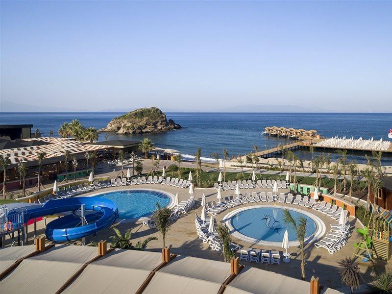 Sunis Efes Royal Palace Resort & Spa Ozdere Εξωτερικό φωτογραφία